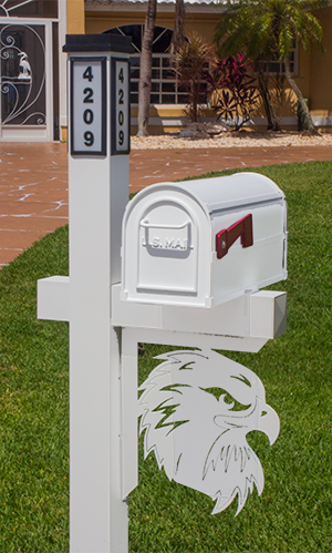 Decorative Mailbox Bracket - Eagle